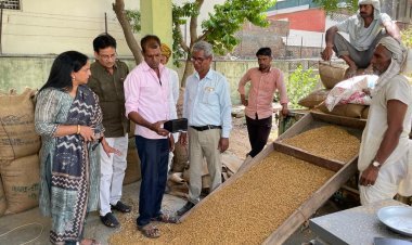 प्रबन्ध निदेशक राजफैड ने एमएसपी के चौमूं खरीद केन्द्र का निरीक्षण किया