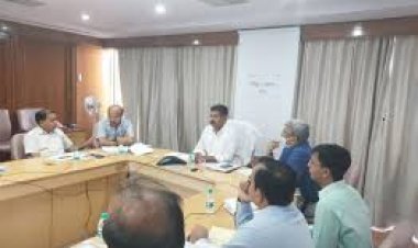 ऊर्जा मंत्री ने प्रदेश में बिजली की मांग एवं आपूर्ति की समीक्षा की