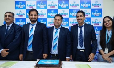 आकाश-बायजूस ने अपना नया क्लासरूम सेंटर लॉन्च किया