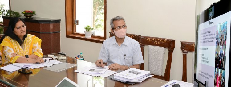 नवाचारों के माध्यम से प्रत्येक वर्ग को सुदृढ़ करने के लिए अपनाएं ठोस रणनीति -मुख्य सचिव