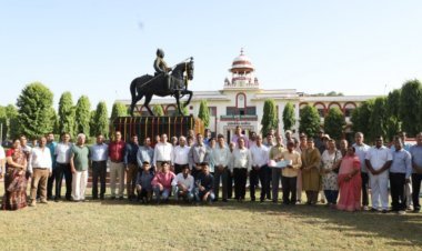 एम पी यू ए टी मे वीर शिरोमणि महाराणा प्रताप को पुष्पाजंली का आयोजन