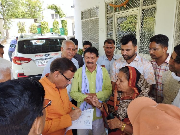 जलदाय मंत्री के निर्देशों के बाद बगरू क्षेत्र में बढ़ेगी पेयजल आपूर्ति