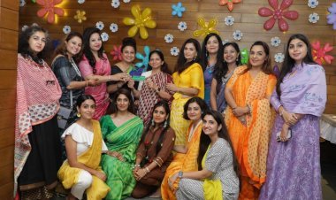 हैंडलूम डेवलपमेंट कॉरपोरेशन द्वारा फोर्टी वीमेन विंग के साथ हैंडलूम को प्रमोट करने के लिए पोस्टर लॉन्च