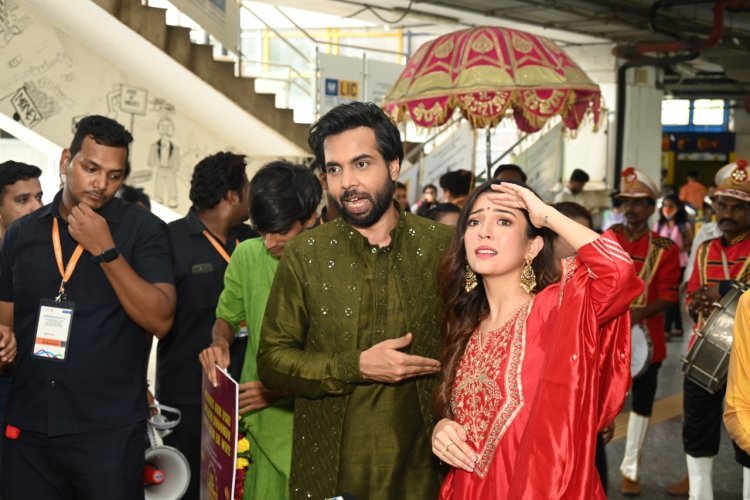 मुंबई मेट्रो की हलचल के बीच मुन्नेस के लिए एक दिन की दुल्हन की तलाश में हैं मुन्नेस और माही