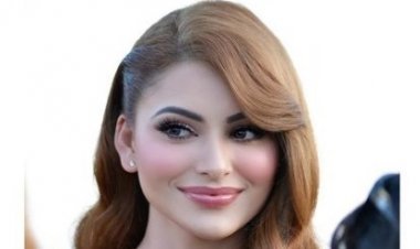 अभिनेत्री उर्वशी रौतेला साउथ में चिरंजीवी के 300 करोड़ की 'वाल्टेयर वीरैया' में निभाएंगी नेवी ऑफिसर की भूमिका