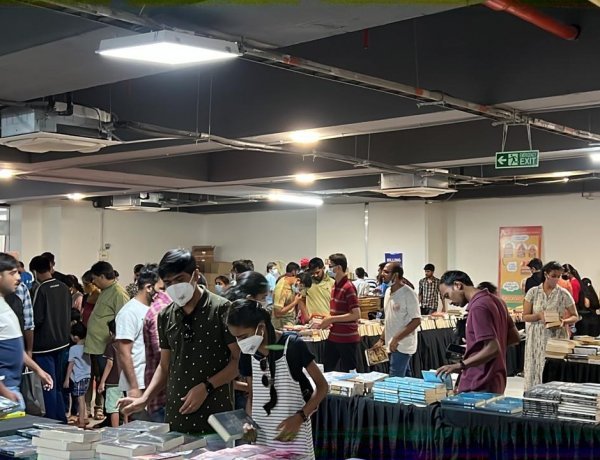 किताब लवर्स" ने 17 से 25 तक 'लोड द बॉक्स' बुक फेयर महात्मा गांधी म्यूजियम में आयोजित