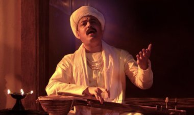 हिंदी फिल्म 'संत तुकाराम' से अभिनेता सुबोध भावे का फर्स्ट लुक आया सामने, निर्देशक आदित्य ओम ने महान संत की जीवनी का किया चित्रण