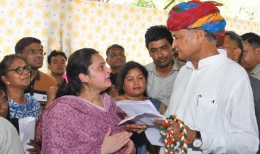 पूनम अंकुर छाबड़ा ने ओमैक्स सिटी की जन समस्याओं से मुख्यमंत्री को अवगत करवाया