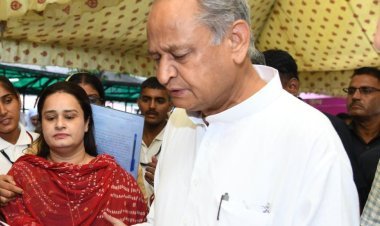 पूनम अंकुर छाबड़ा ने मुख्यमंत्री अशोक गहलोत जी का आभार प्रकट किया