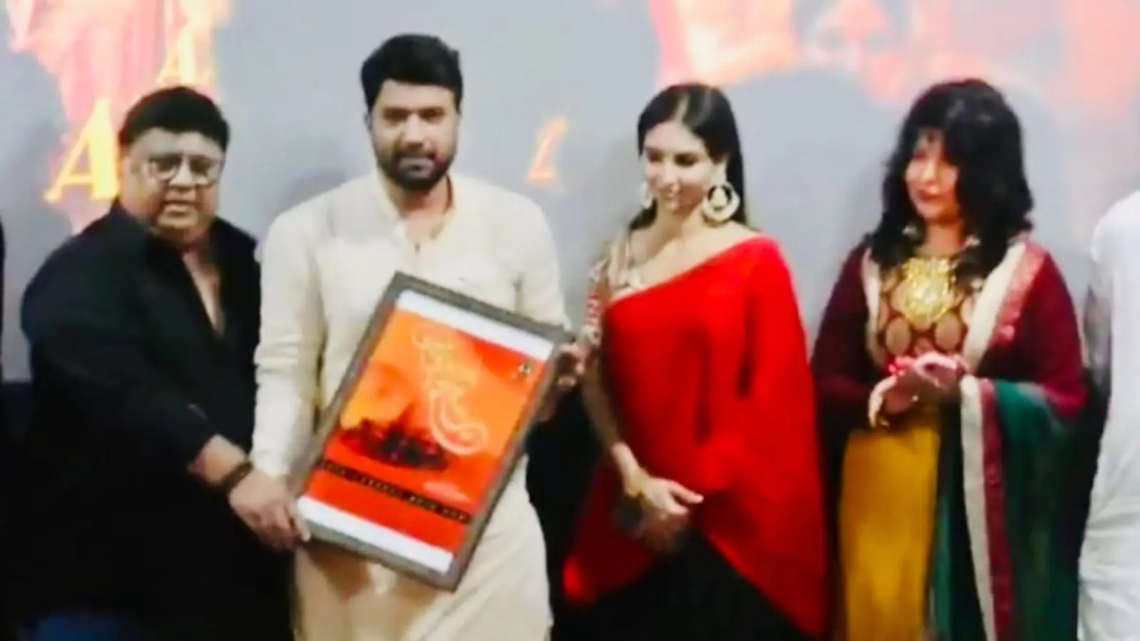 राम मंदिर निर्माण के उपलक्ष्य में पंकज शाह का भव्य गीत 'आयो अयोध्या में राम 'हुआ लॉन्च