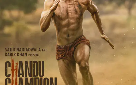 फिल्म 'चंदू चैंपियन' के फर्स्ट पोस्टर में लंगोट में दिखे कार्तिक आर्यन