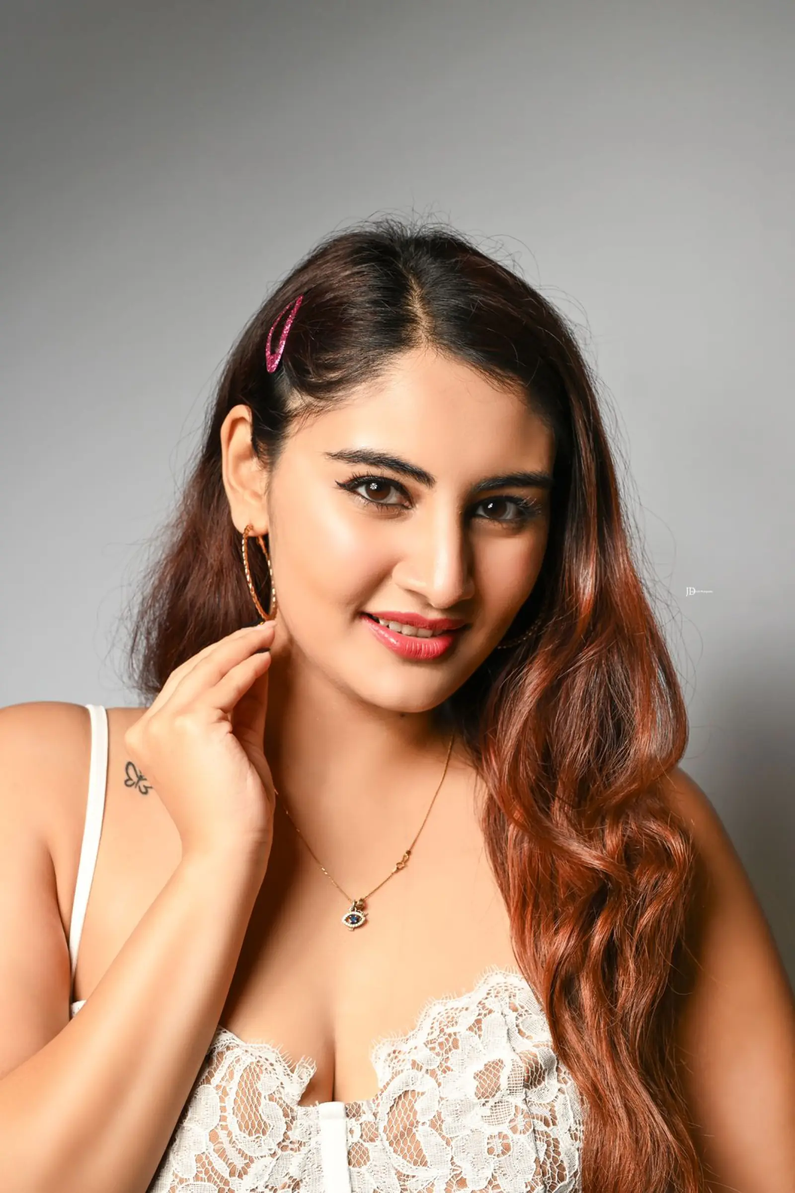 'मुर्शिद' में दमदार प्रदर्शन करने के लिए पूरी तरह तैयार हैं अभिनेत्री वेदिका भंडारी